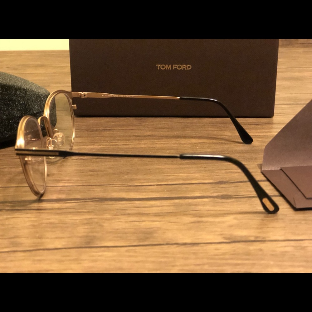 Eye Glasses - image 4